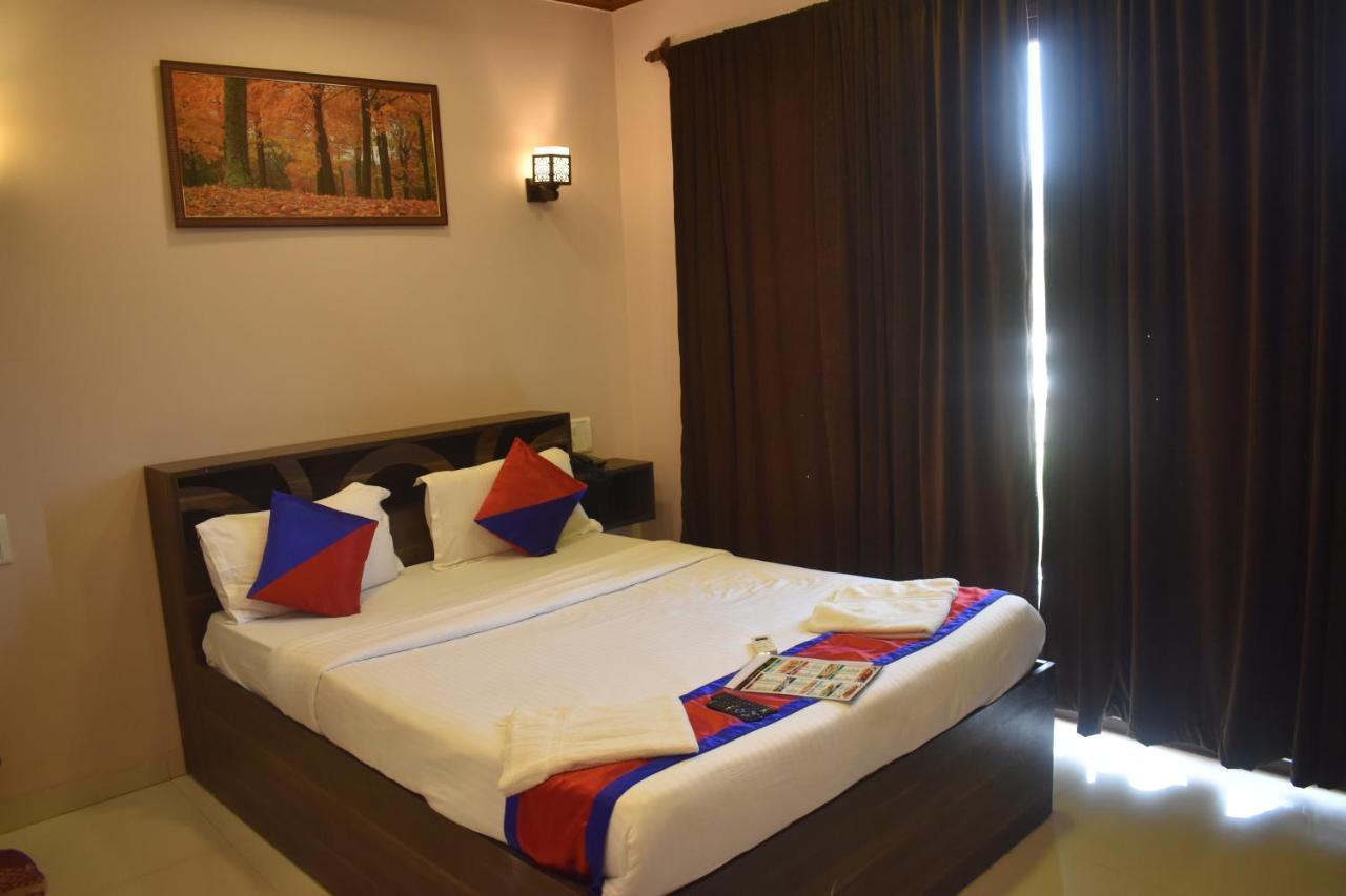 Hotel Baga Highq - Near Baga Beach Exterior photo