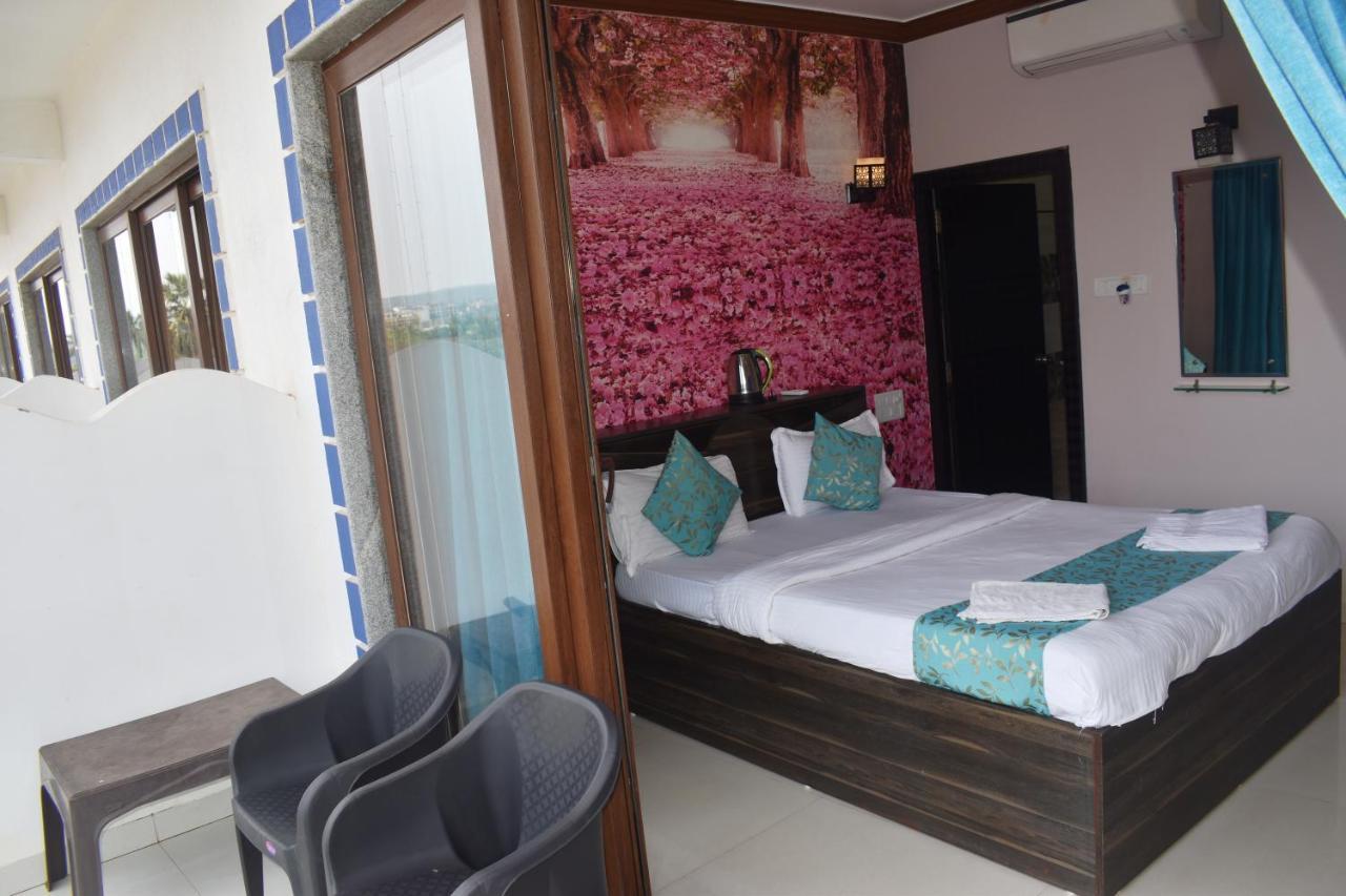 Hotel Baga Highq - Near Baga Beach Exterior photo